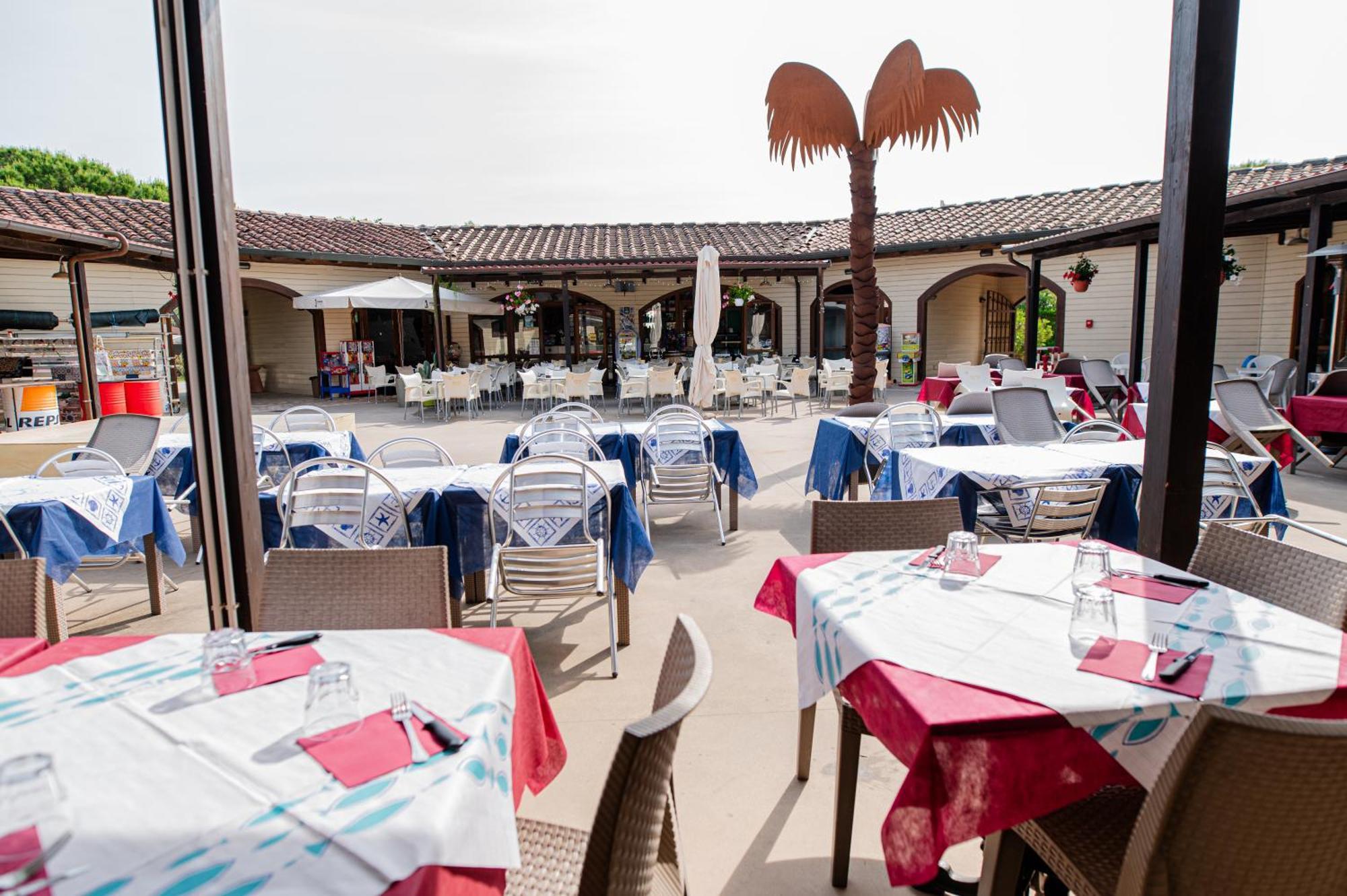 Familie In Toscane, Aan Zee, Aangeboden Door Micasatoscana * Viareggio